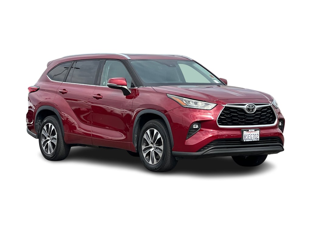 Thumbnail: 2020 Toyota Highlander - 17