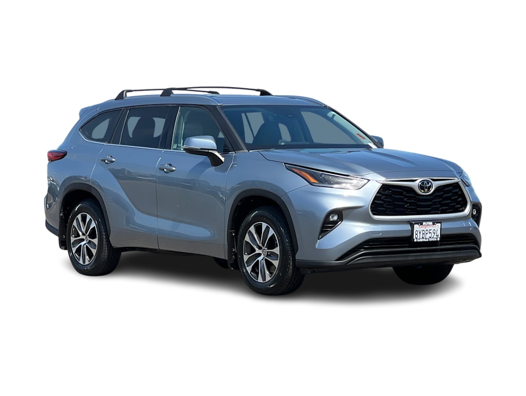 Thumbnail: 2021 Toyota Highlander - 18