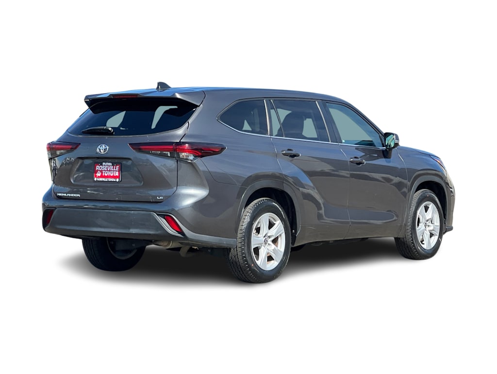 Thumbnail: 2024 Toyota Highlander - 17