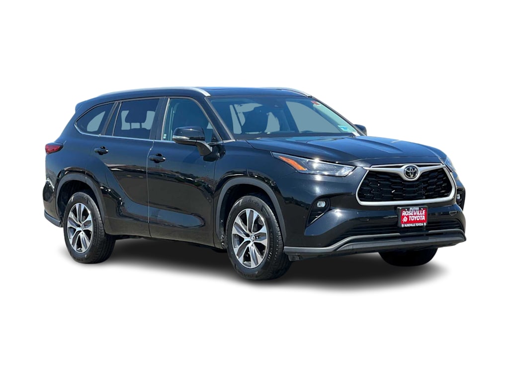 2023 Toyota Highlander L 17