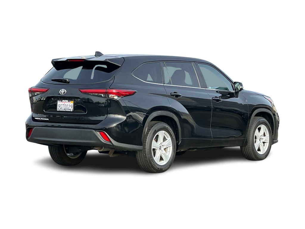 2023 Toyota Highlander L 16