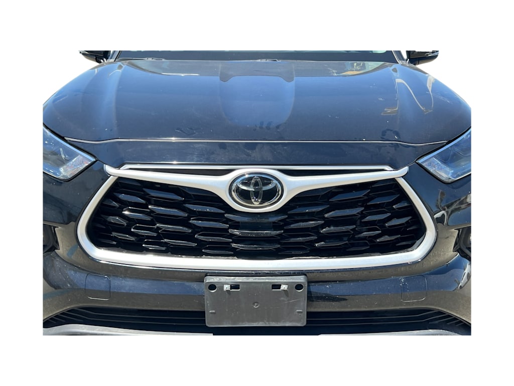 Thumbnail: 2023 Toyota Highlander - 13