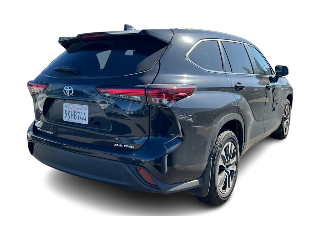 Thumbnail: 2024 Toyota Highlander - 9