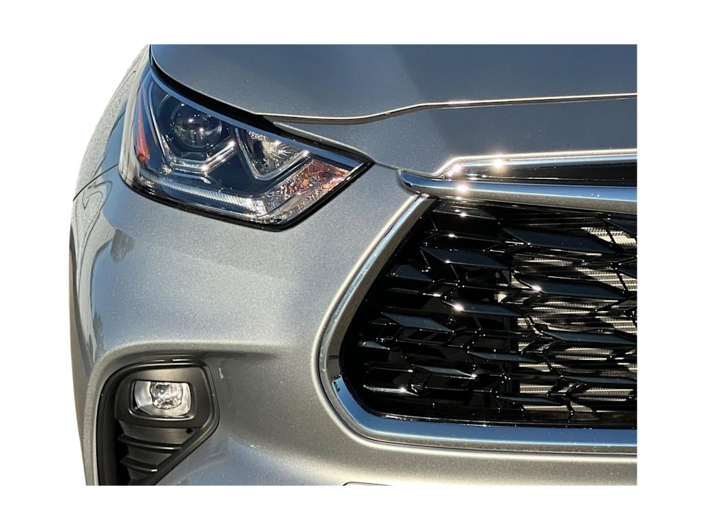 Thumbnail: 2025 Toyota Highlander - 18