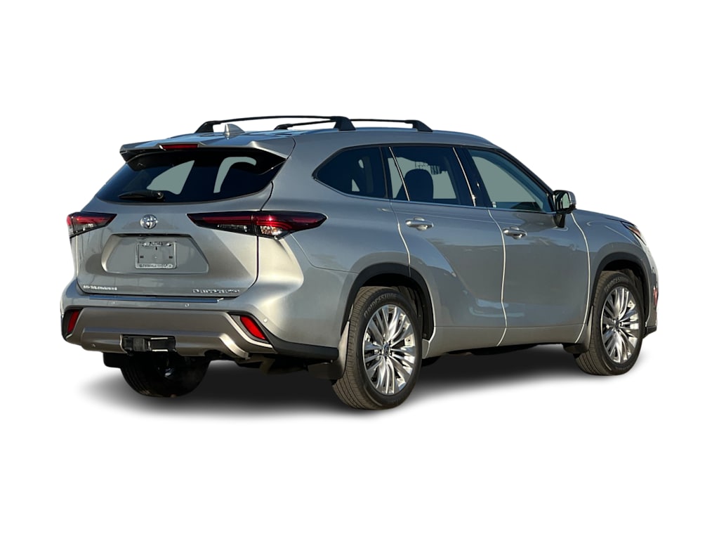 Thumbnail: 2025 Toyota Highlander - 10