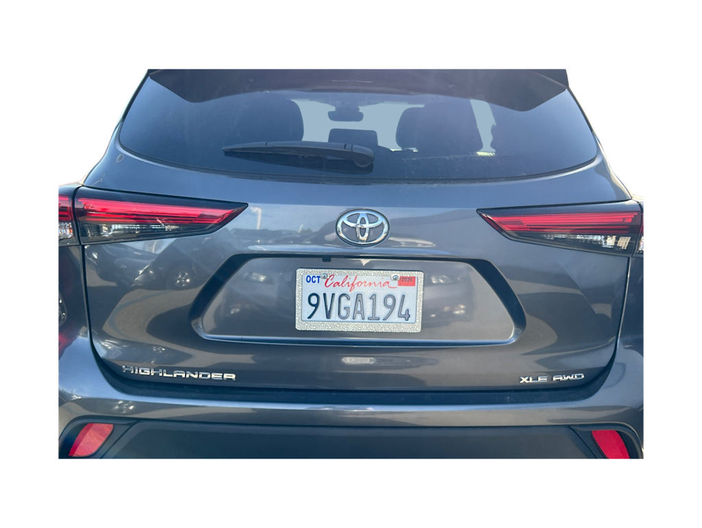 Thumbnail: 2023 Toyota Highlander - 20