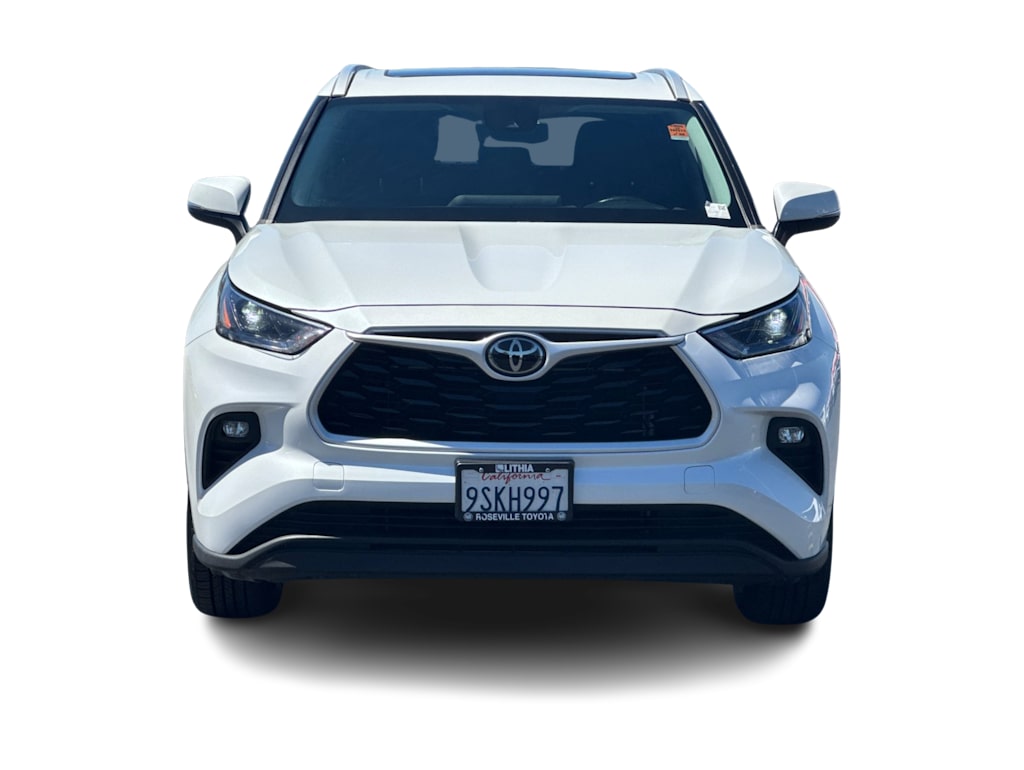 Thumbnail: 2023 Toyota Highlander - 6