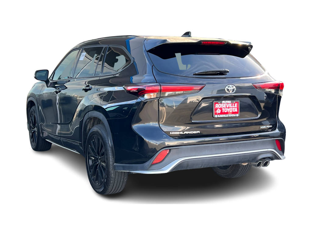 Thumbnail: 2025 Toyota Highlander - 2