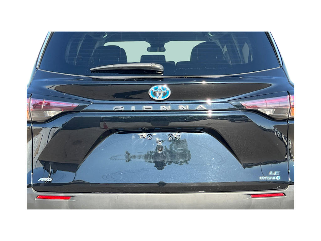 Thumbnail: 2023 Toyota Sienna - 10