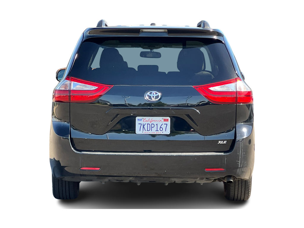 Thumbnail: 2015 Toyota Sienna - 5