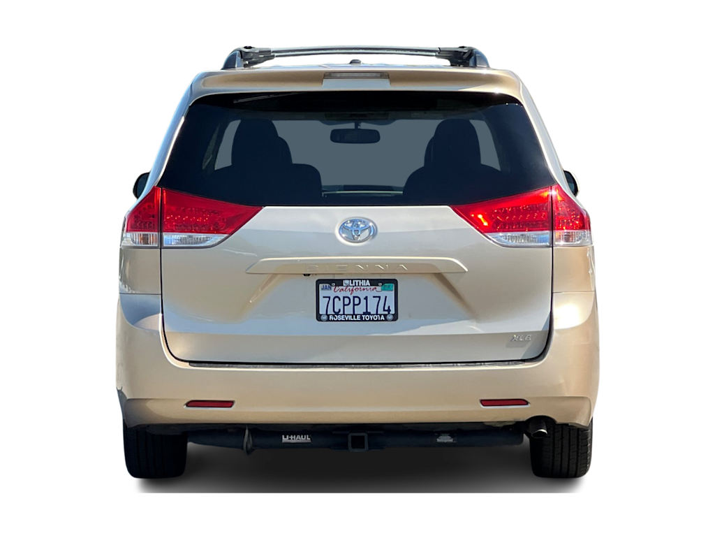 Thumbnail: 2014 Toyota Sienna - 5