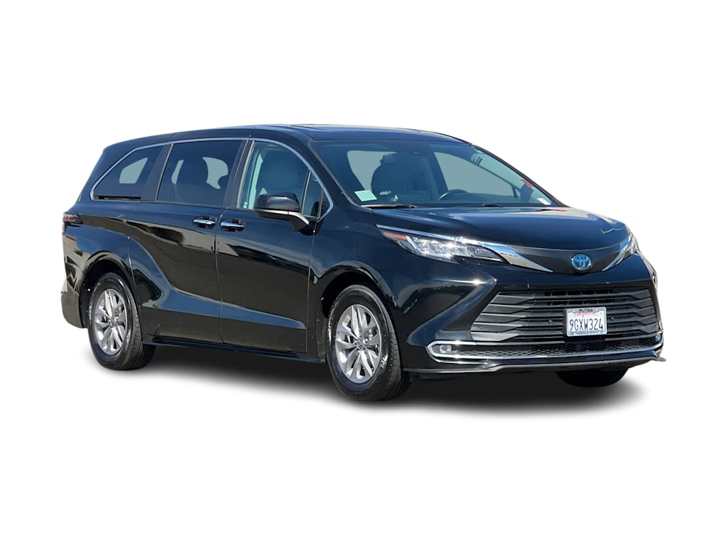 Thumbnail: 2023 Toyota Sienna - 19