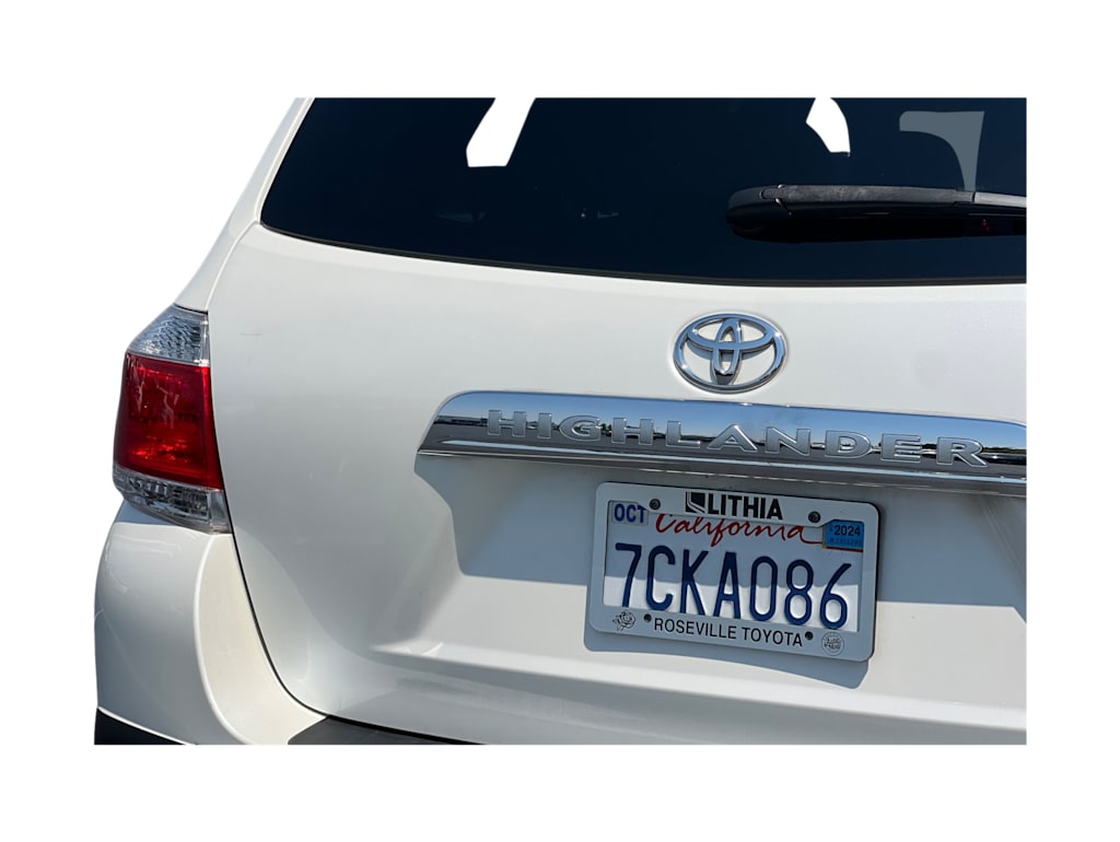 Thumbnail: 2013 Toyota Highlander - 30