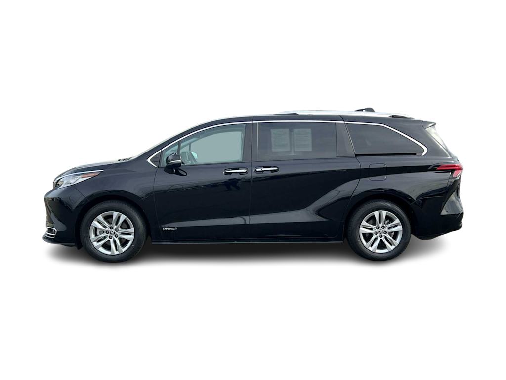 2021 Toyota Sienna Limited 3