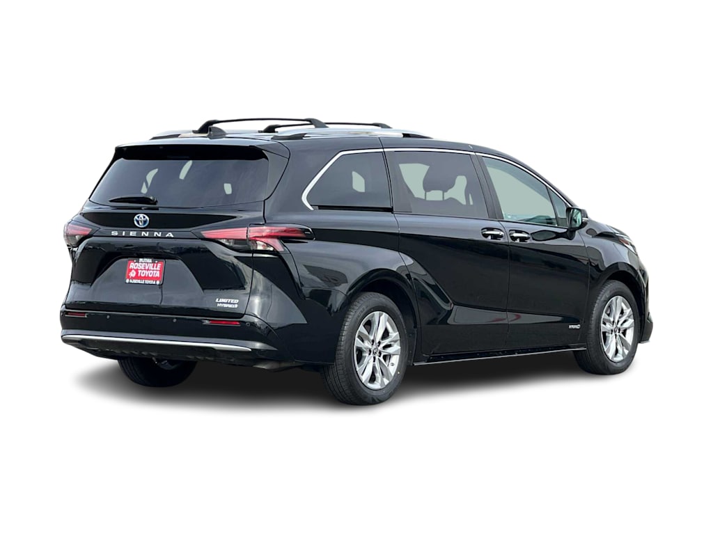 2021 Toyota Sienna Limited 16