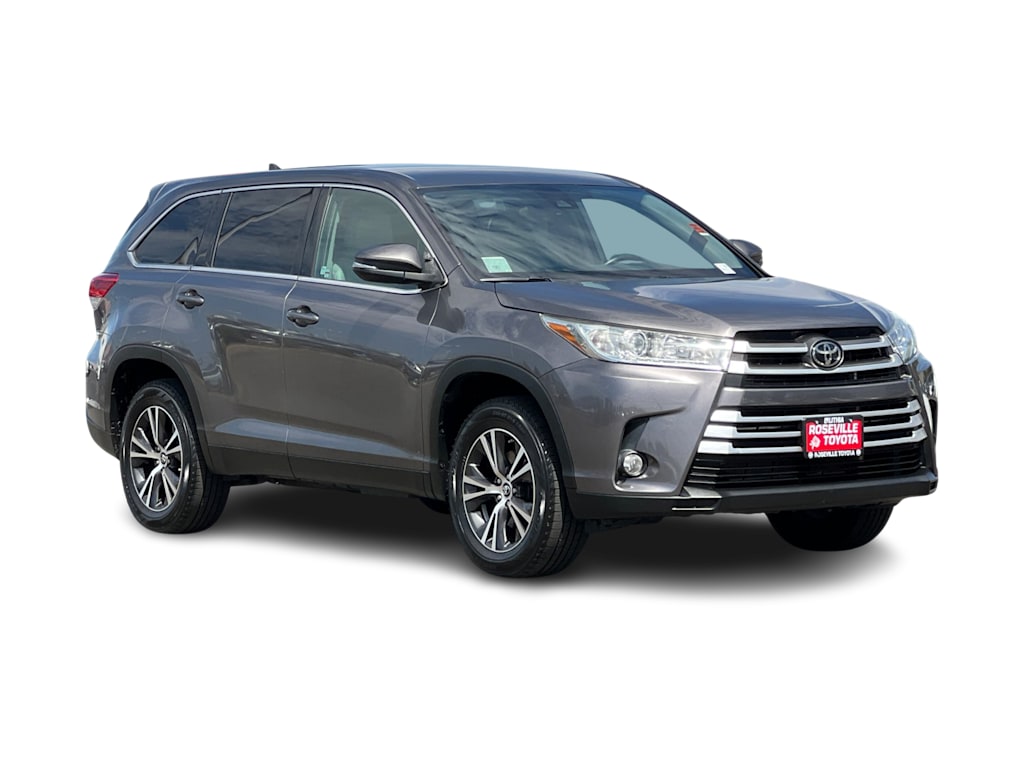 Thumbnail: 2019 Toyota Highlander - 18