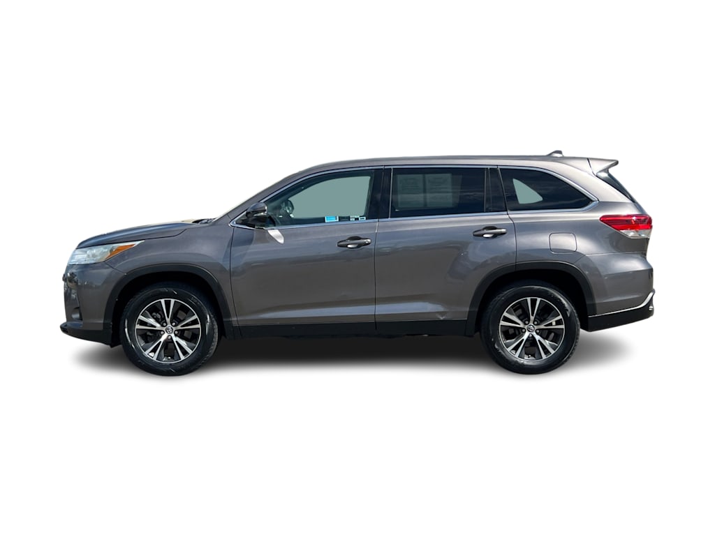 Thumbnail: 2019 Toyota Highlander - 3