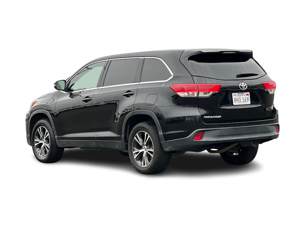 Thumbnail: 2019 Toyota Highlander - 4