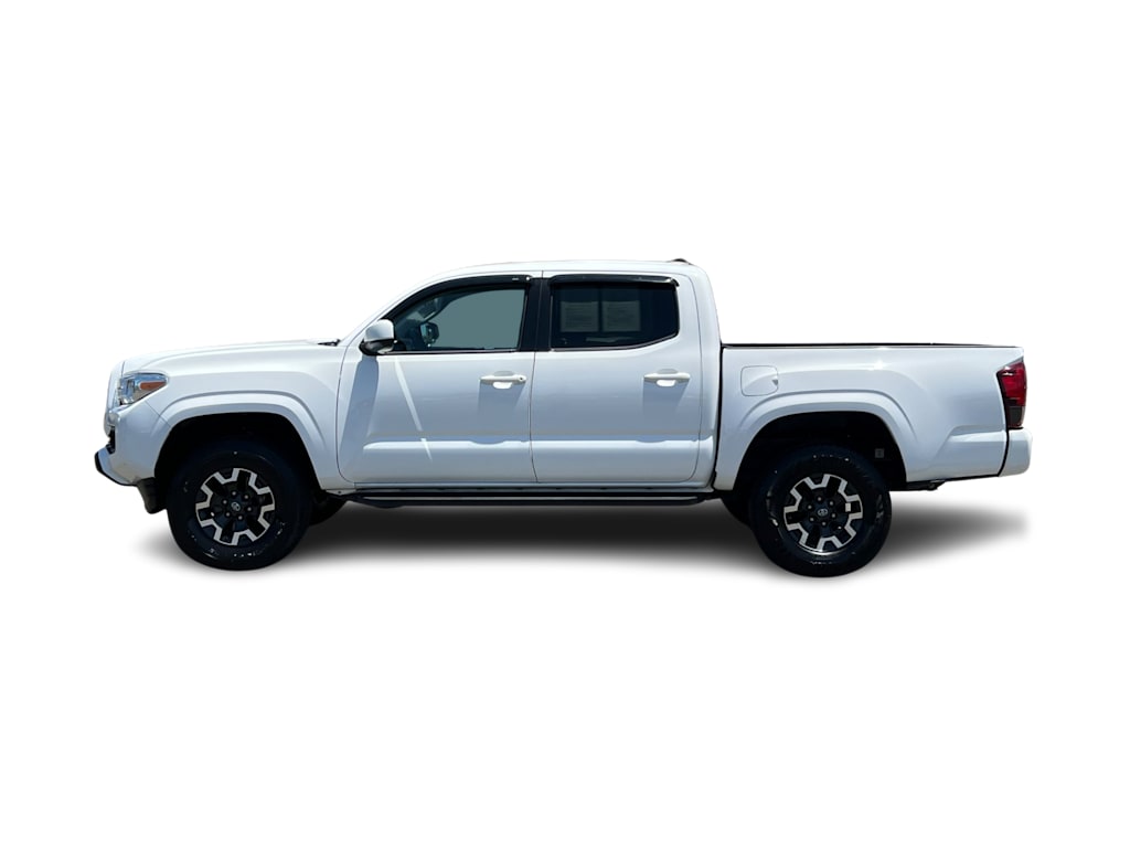 Thumbnail: 2021 Toyota Tacoma - 3
