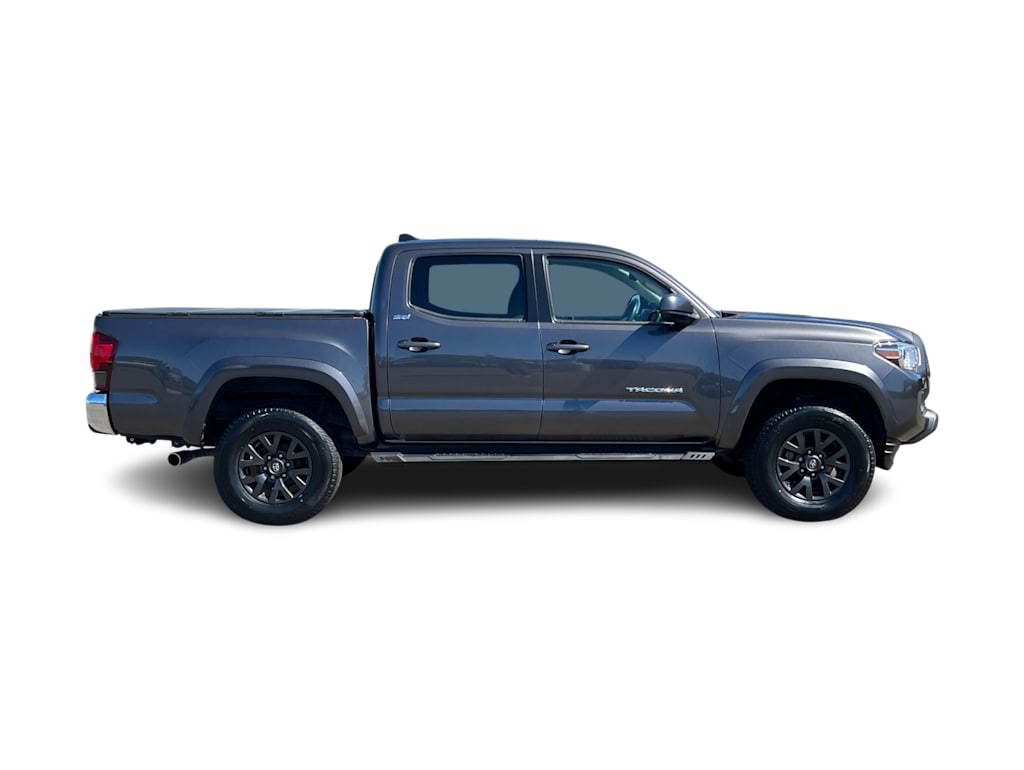 Thumbnail: 2020 Toyota Tacoma - 20