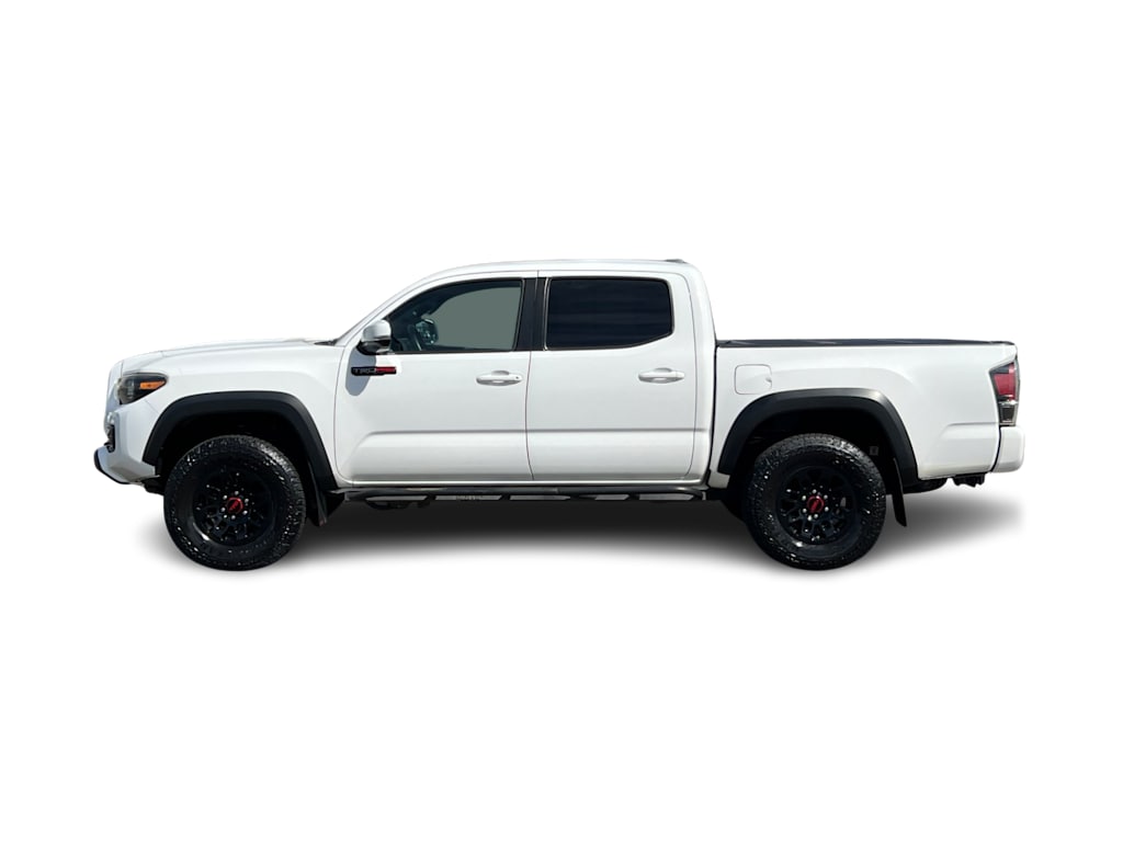 Thumbnail: 2017 Toyota Tacoma - 3