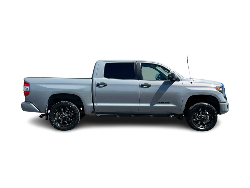 2018 Toyota Tundra SR5 18