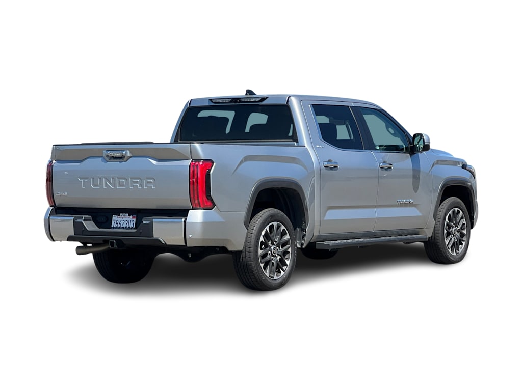 Thumbnail: 2023 Toyota Tundra - 17