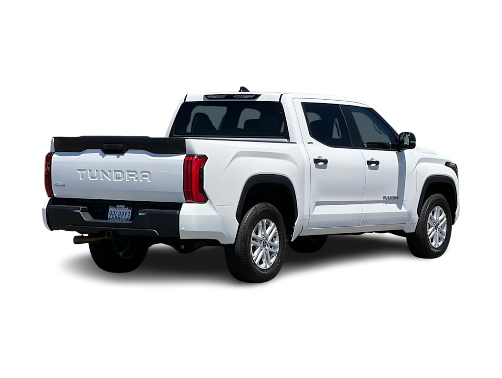 Thumbnail: 2024 Toyota Tundra - 18