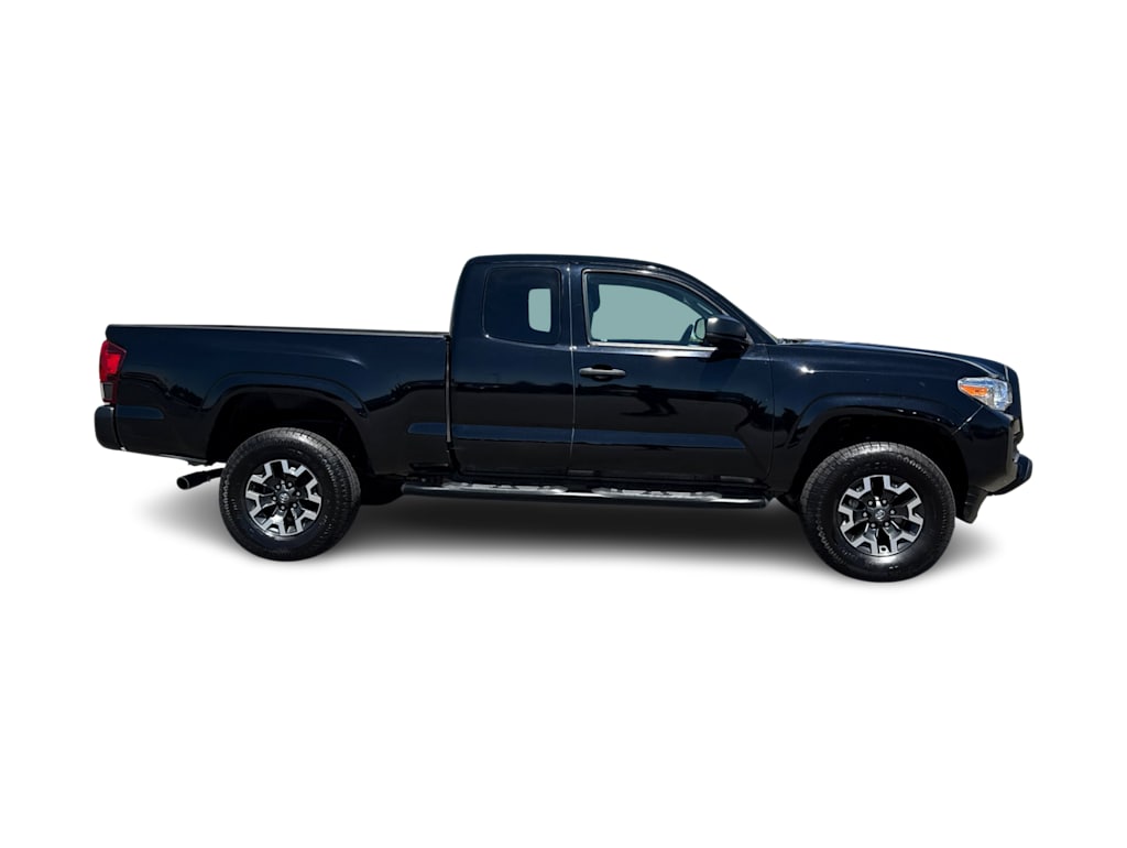 Thumbnail: 2019 Toyota Tacoma - 19