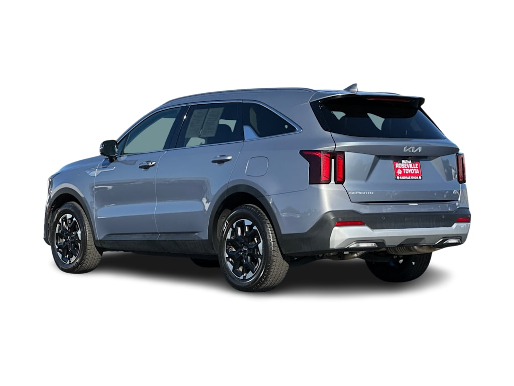 Thumbnail: 2024 Kia Sorento - 4