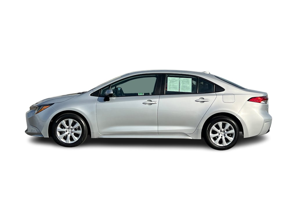 Thumbnail: 2024 Toyota Corolla - 3