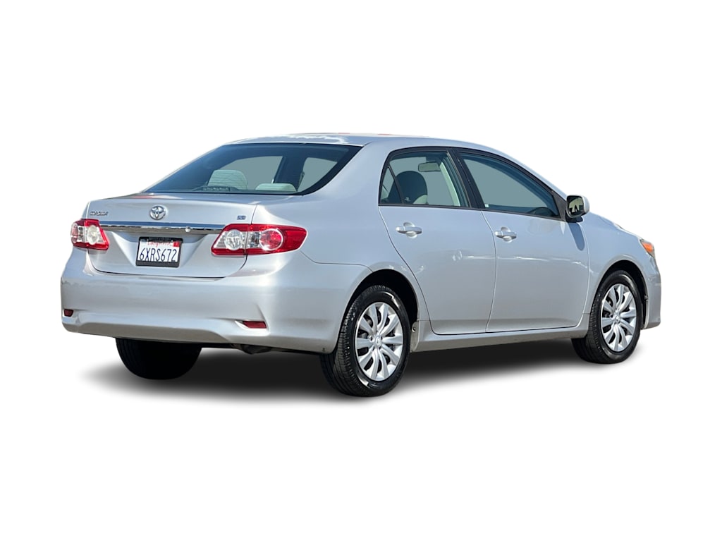 Thumbnail: 2012 Toyota Corolla - 18