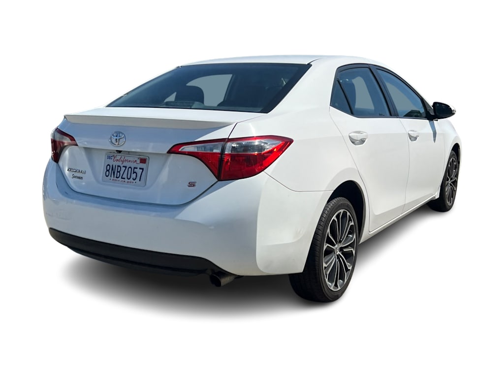 Thumbnail: 2014 Toyota Corolla - 10