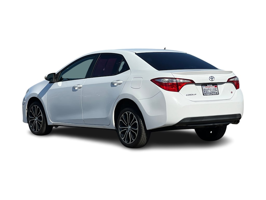 Thumbnail: 2015 Toyota Corolla - 4