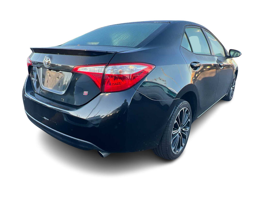 2015 Toyota Corolla LE Premium 9