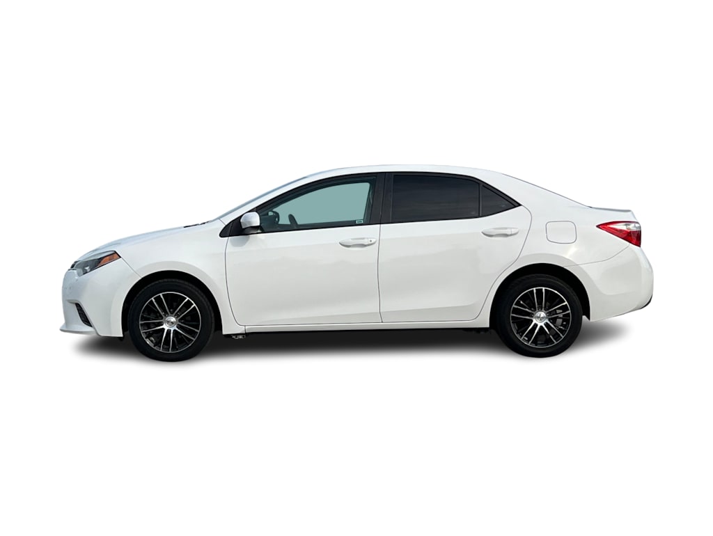 Thumbnail: 2016 Toyota Corolla - 3