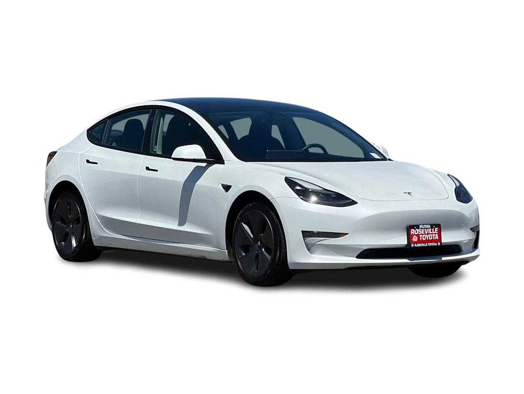 Thumbnail: 2023 Tesla Model 3 - 15
