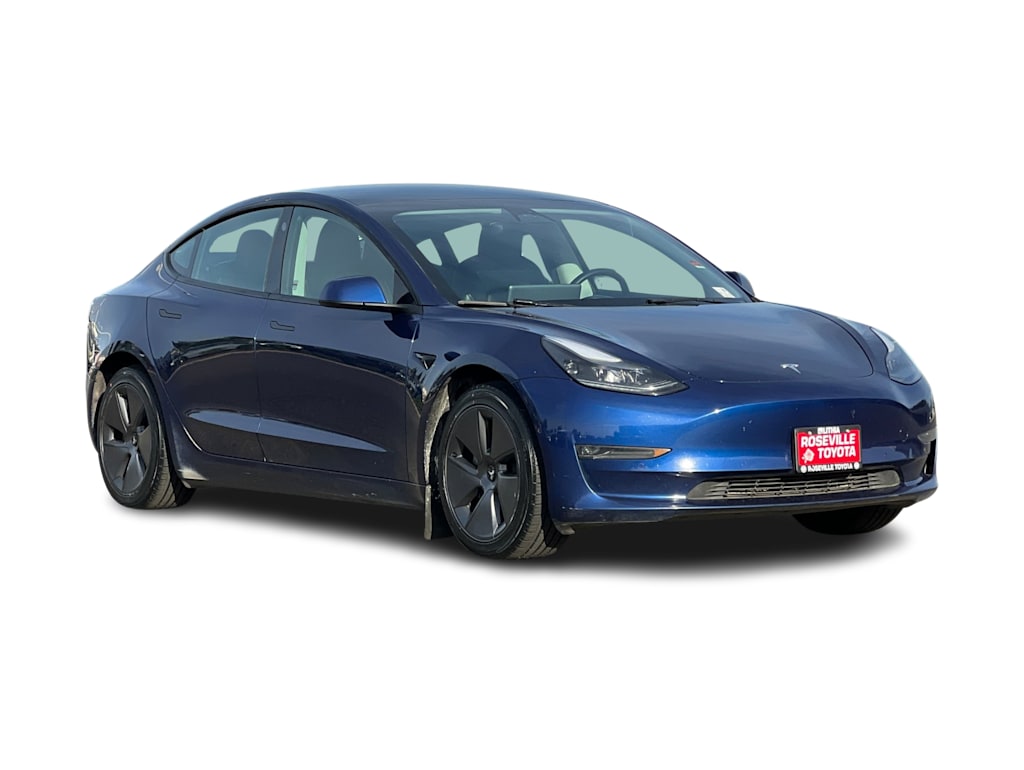 Thumbnail: 2022 Tesla Model 3 - 15