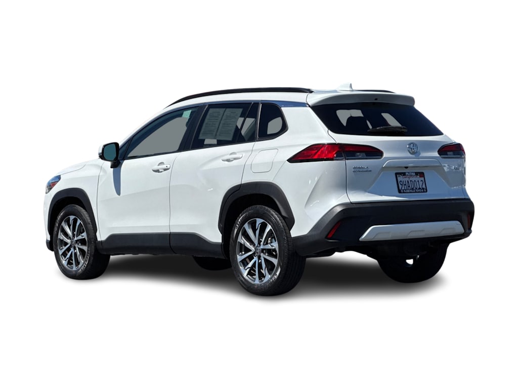 Thumbnail: 2023 Toyota Corolla Cross - 4