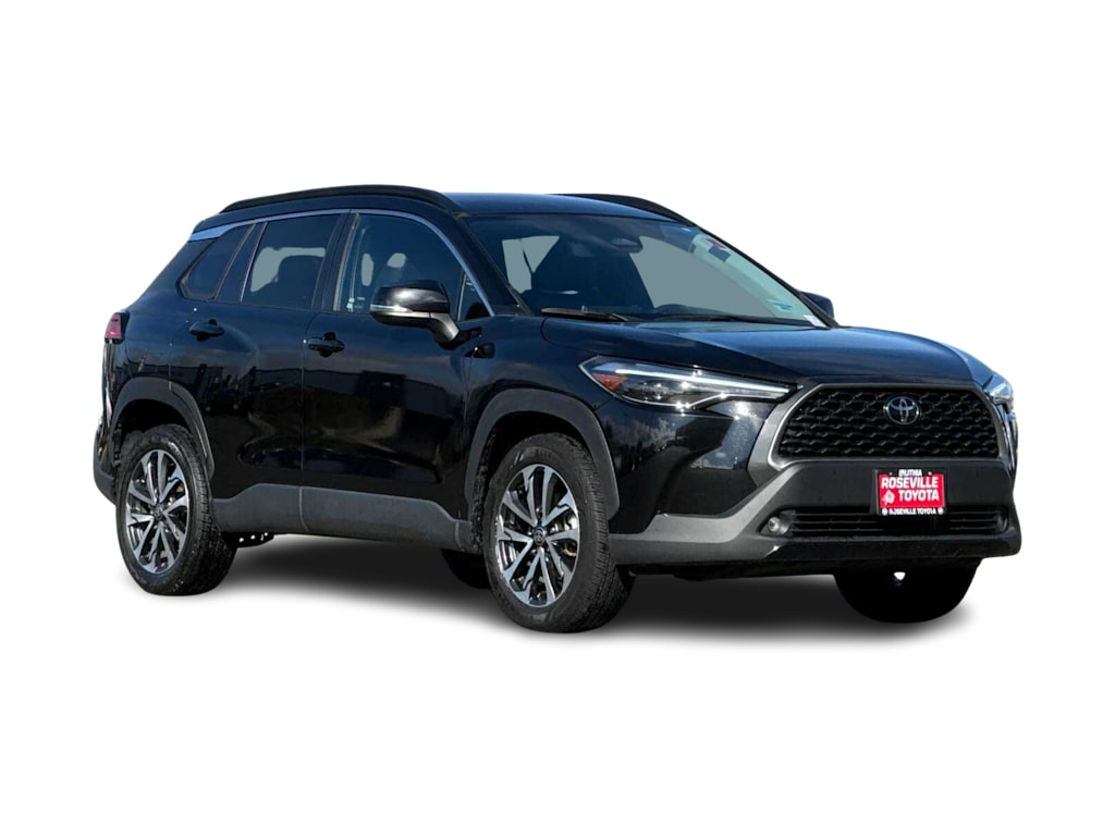 2024 Toyota Corolla Cross XLE 18