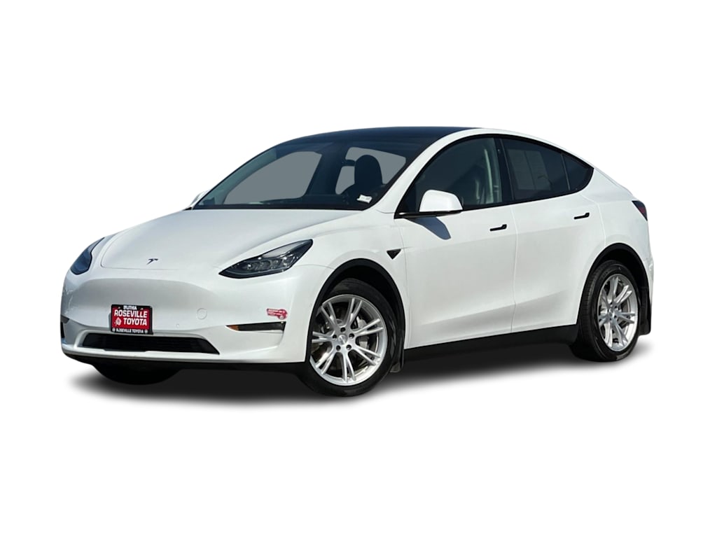 Used 2022 Tesla Model Y Long Range with VIN 7SAYGDEE7NF309468 for sale in Waukesha, WI