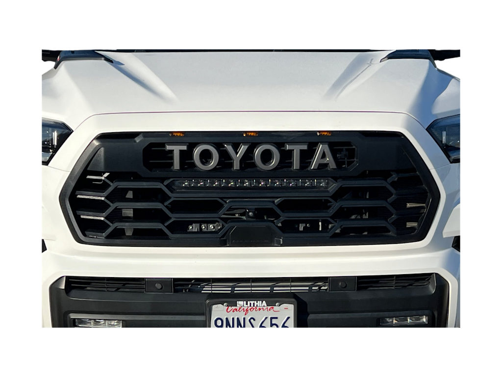 Thumbnail: 2024 Toyota Sequoia - 15