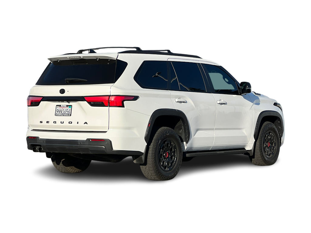 Thumbnail: 2024 Toyota Sequoia - 10