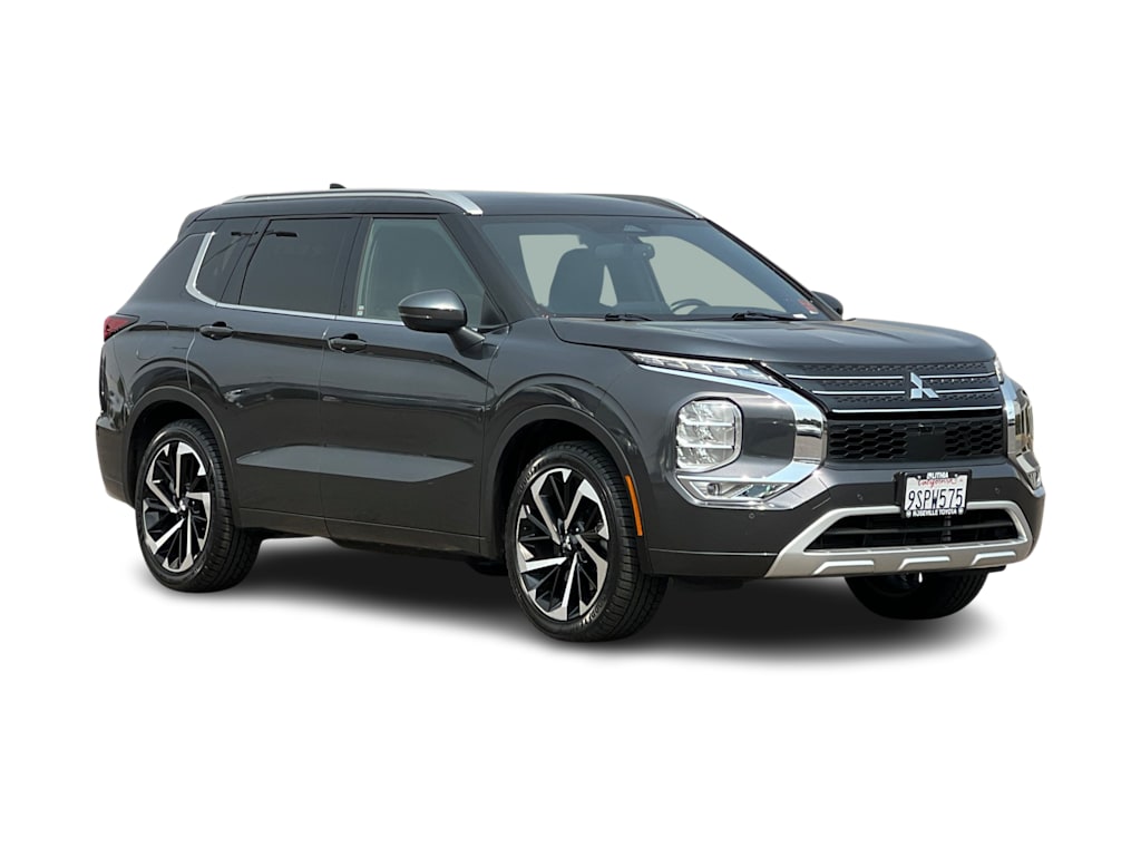 Thumbnail: 2024 Mitsubishi Outlander - 19