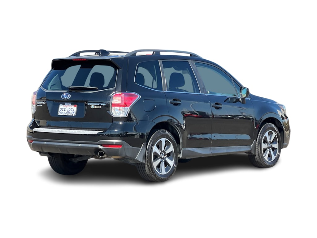 Thumbnail: 2018 Subaru Forester - 17