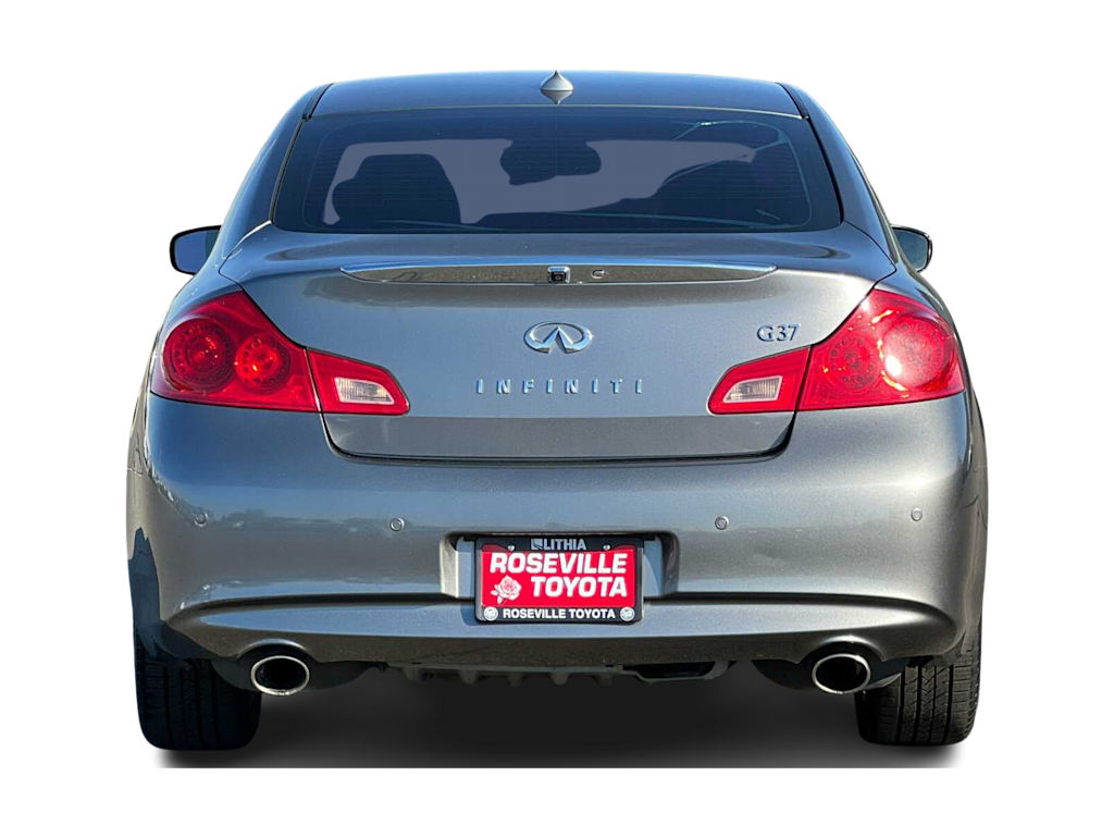 2011 INFINITI G37 Journey 5