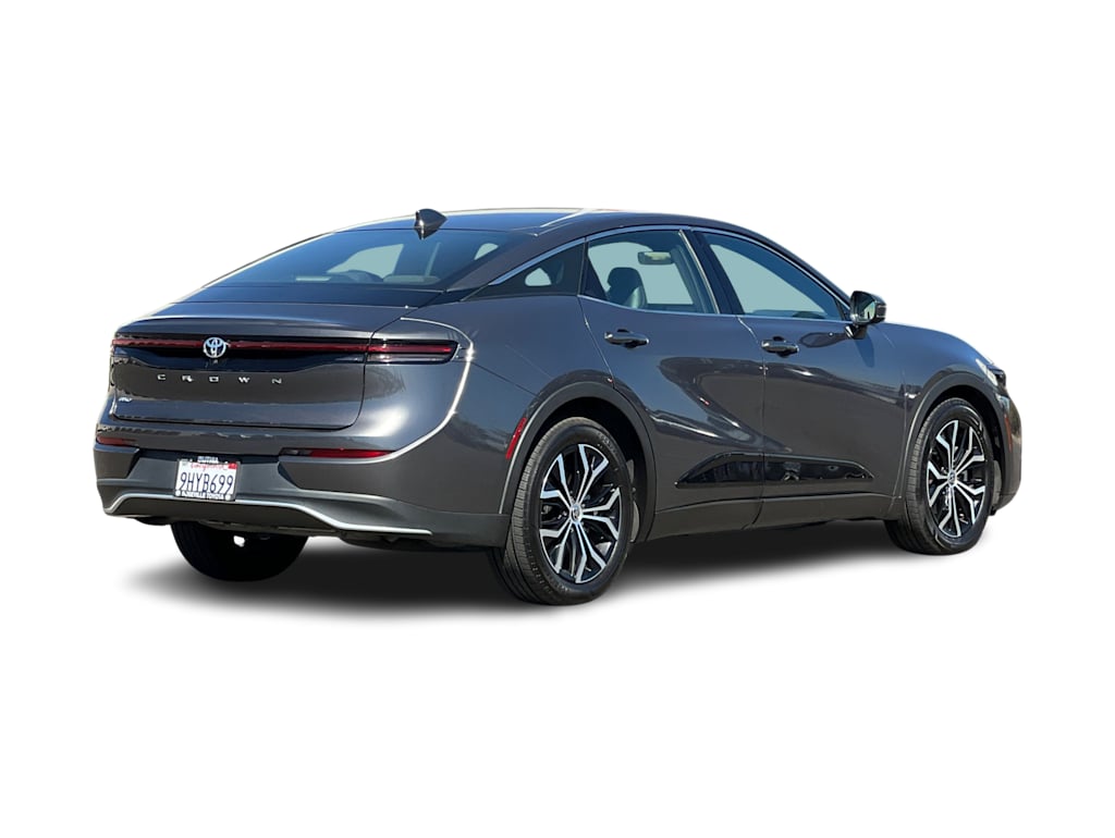 Thumbnail: 2023 Toyota Crown - 19