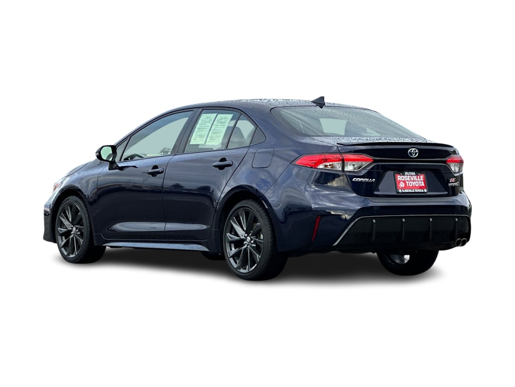 Thumbnail: 2023 Toyota Corolla - 4