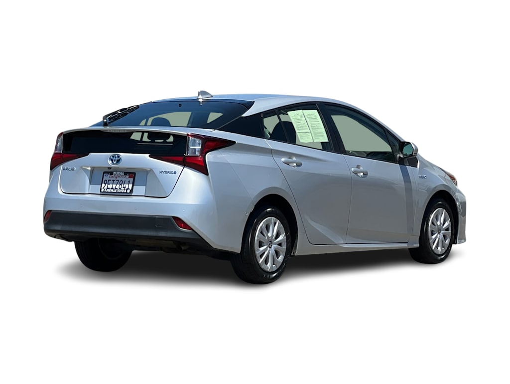 Thumbnail: 2021 Toyota Prius - 17