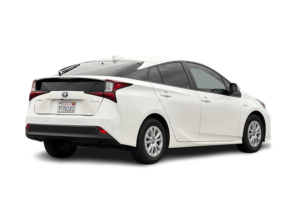Thumbnail: 2022 Toyota Prius - 11